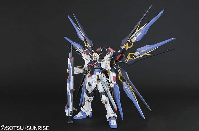 Mobile Suit Gundam Seed Destiny Strike Freedom Gundam Perfect Grade 1:60 Scale Model Kit